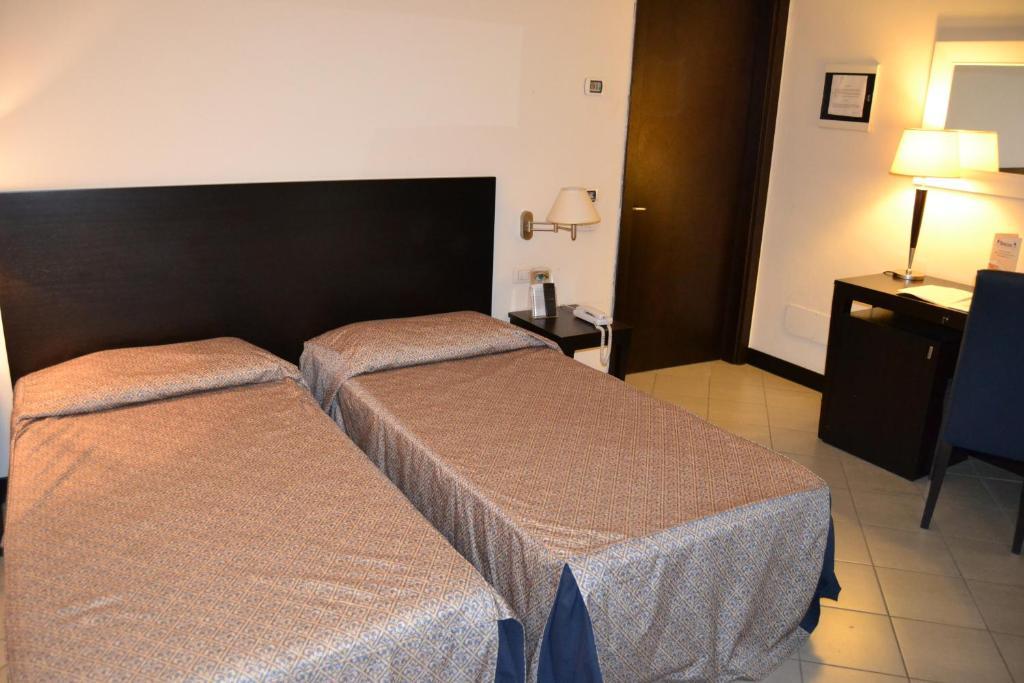 Hotel I' Fiorino Montelupo Fiorentino Værelse billede